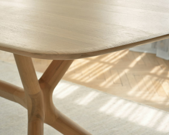 X | Oak dining table | Mesas comedor | Ethnicraft