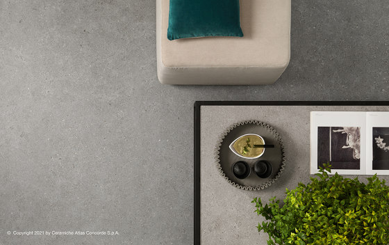 Boost Stone Smoke 30x60 Grip | Ceramic tiles | Atlas Concorde