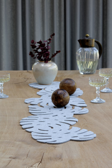 Philo table runner and placemat | Sottopentole | HEY-SIGN