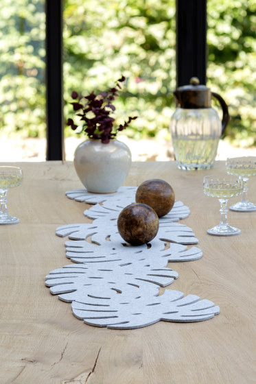 Philo table runner and placemat | Manteles | HEY-SIGN