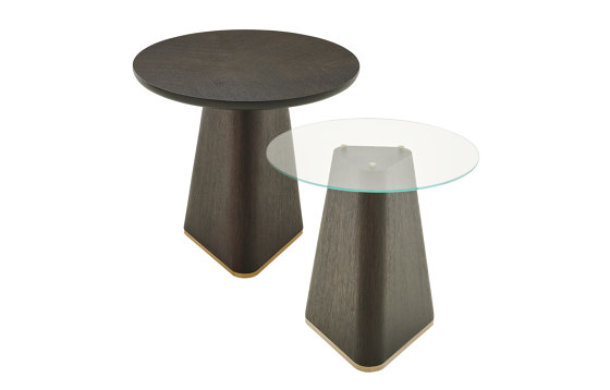 Tofu V Coffee Table | Tables d'appoint | PARLA