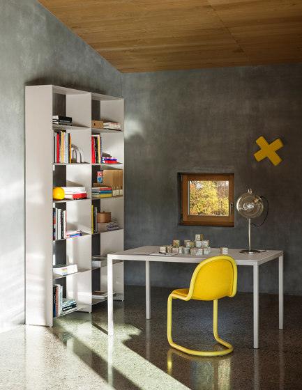 Fill bookcase system | Shelving | Desalto