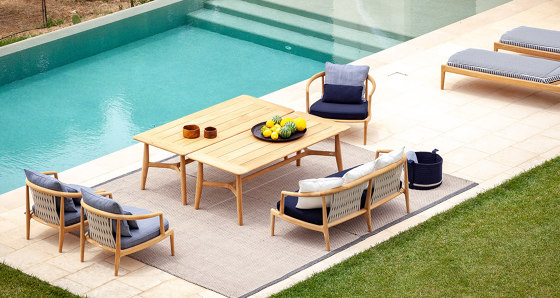 Outdoor Decorative Cushions | Cushions | Poltrona Frau