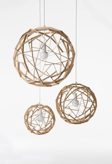 Havas | 40 pendant birch assembled | Suspended lights | Maze