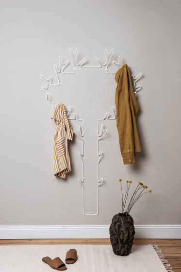 Nature | Crown hanger white | Porte-manteau | Maze