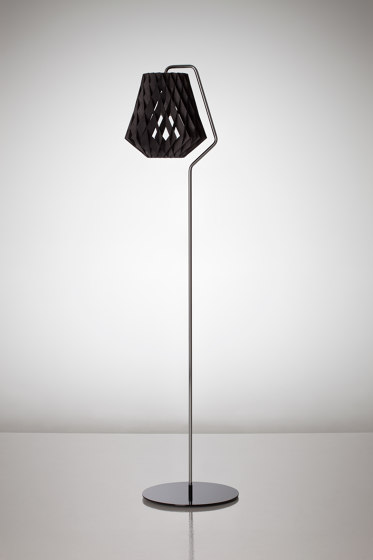 Pilke-Signature | 28 table lamp black | Lampade tavolo | Maze