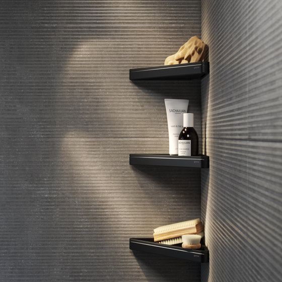 Frame Full Black | Towel Rail With Shelf 42cm Black | Towel rails | Geesa
