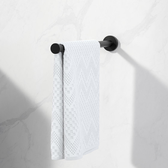 Nemox Black | Towel Rail 64.9cm Black | Towel rails | Geesa