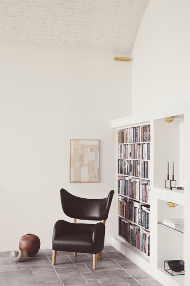 My Own Chair Footstool Nevada Leather, Black/Dark Oiled Oak | Poufs / Polsterhocker | Audo Copenhagen