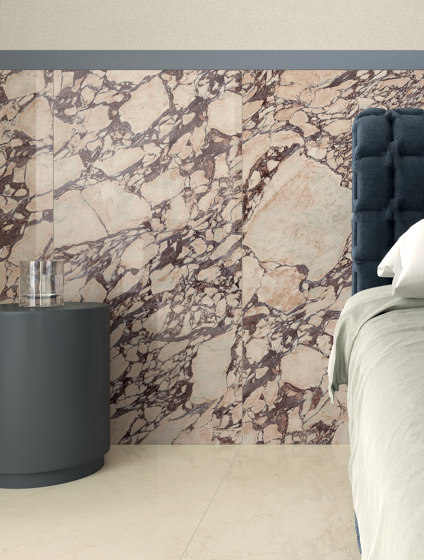 Foyer Royal | Green Ama 120 Reflex | Ceramic tiles | Marca Corona