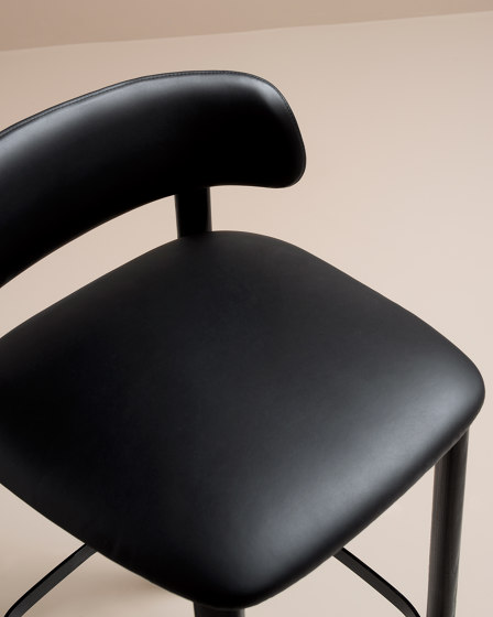 TUILLI Lounge chair 5.03.Z | Armchairs | Cantarutti
