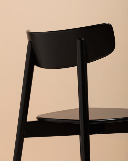 FLY Stackable Chair 1.01.I | Chaises | Cantarutti