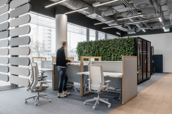 Hushoffice | Agile Office | GreenWall-Living Wall for Pods | Plant pots | Hushoffice