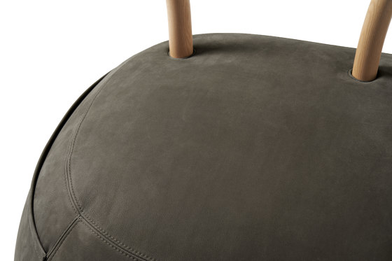 Yum Yum extra-large leather armchair | Sillones | Opinion Ciatti