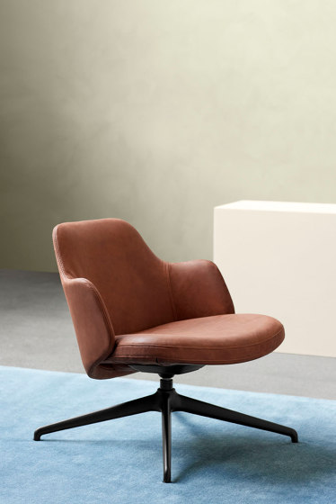 Crossover Lounge | Sessel | ICONS OF DENMARK
