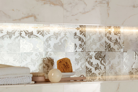 Roma Gold Nero Elegante Leaves Mosaico Brillante 25,9X30,9 | Keramik Fliesen | Fap Ceramiche