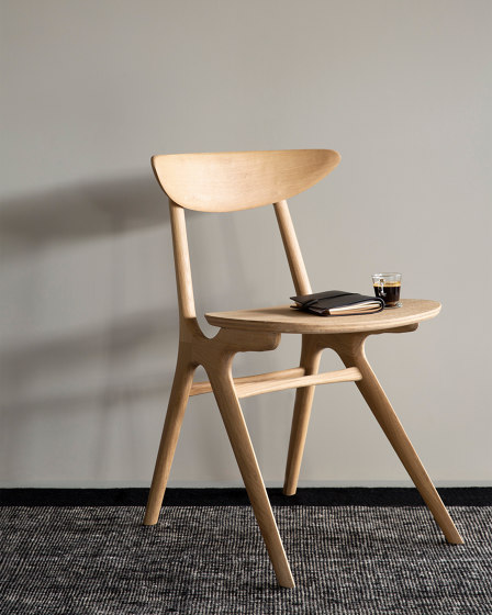 Eye | Oak dining chair | Stühle | Ethnicraft