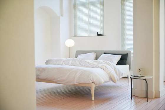 Essential | Beds | Koninklijke Auping