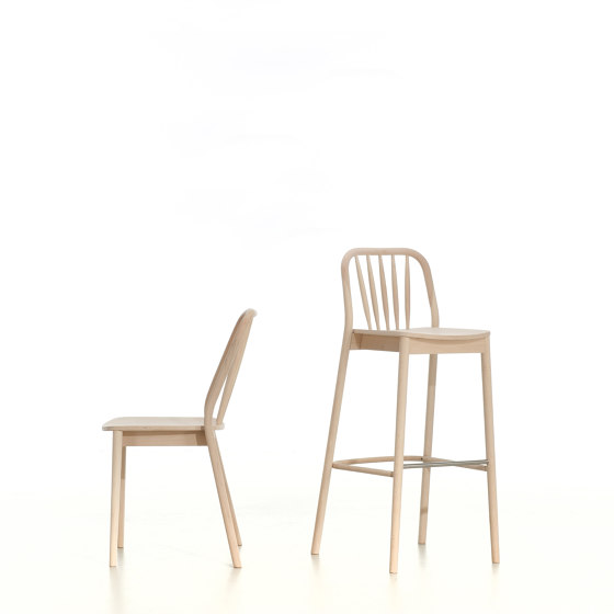 H-1070 | Bar stools | Paged Meble