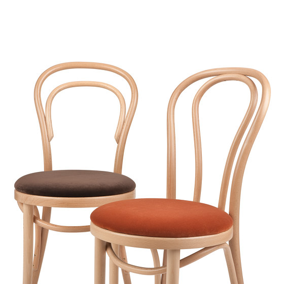 A-1840 | Chaises | Paged Meble