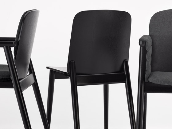 A-4390 | Chairs | Paged Meble