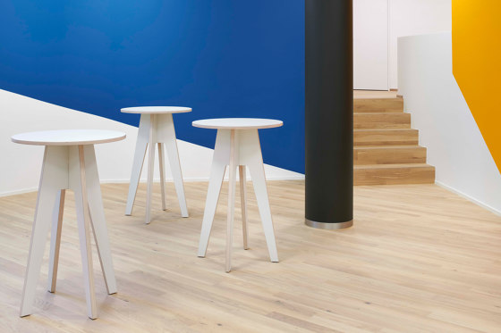 desk | Meeting 107 | Standing tables | Vifian Möbelwerkstätte AG
