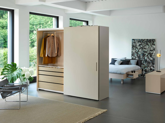 omaro | Sliding door wardrobe | Cabinets | Vifian Möbelwerkstätte AG