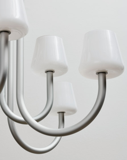 Apollo Chandelier 12 arm | Kronleuchter | HAY