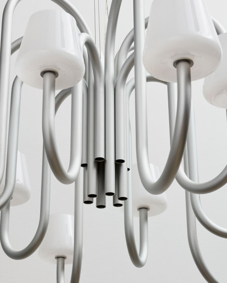 Apollo Chandelier 6 arm | Kronleuchter | HAY