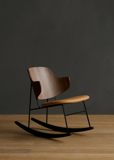 The Penguin Dining Chair, Black Steel | Natural Oak / Dakar 0250 | Chairs | Audo Copenhagen