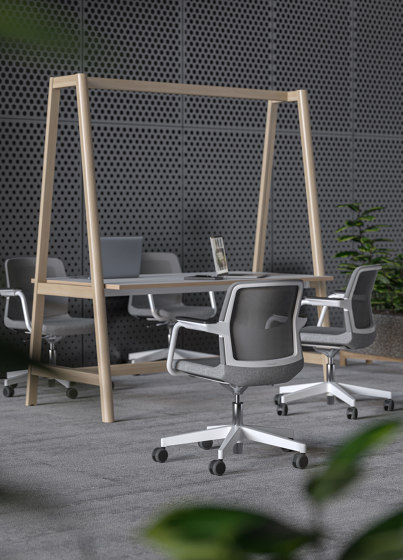 Wind High swivel chairs | Sillas de oficina | Narbutas