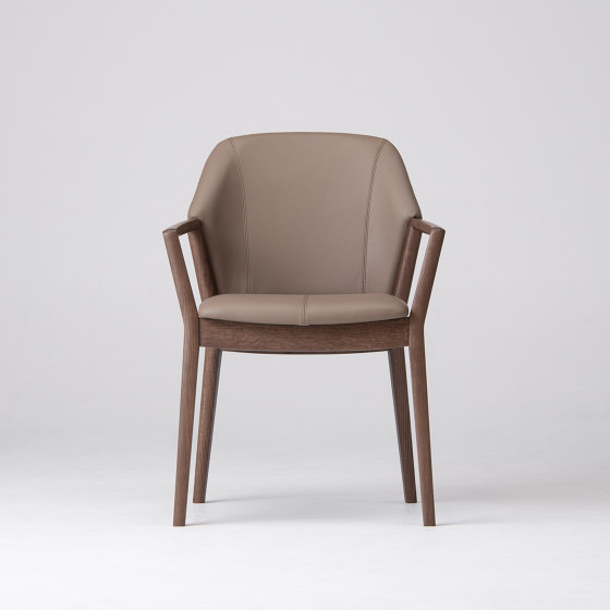 Kari Side Chair | Sillas | CondeHouse