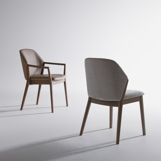 Kari Side Chair | Sillas | CondeHouse