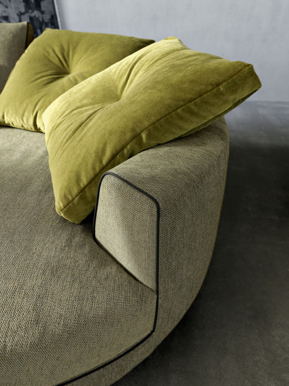 Eduard New | Sofas | Valentini