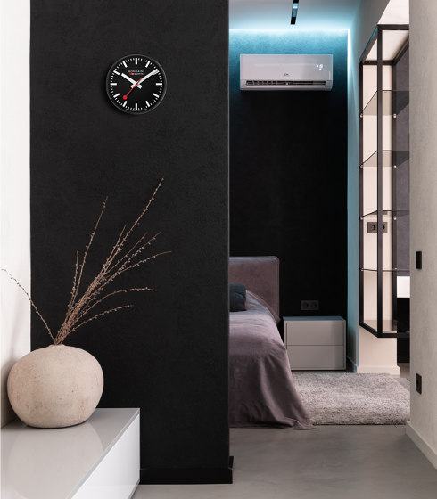 Wall clock, 25 cm | Horloges | Mondaine Watch