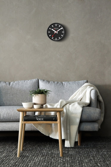 Wall clock, 25cm, golden kitchen clock | Clocks | Mondaine Watch