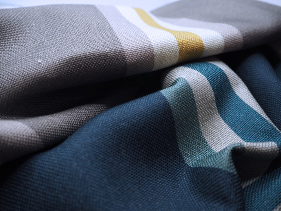Stripe Delicate | Revêtements muraux / papiers peint | Agena