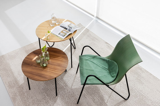 PEEL wood lounge armchair green | Sillones | VANK