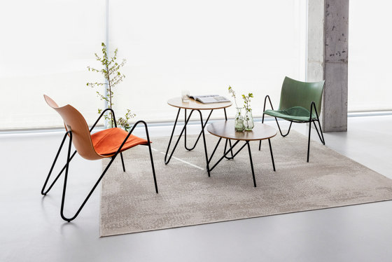 PEEL wood lounge armchair green | Fauteuils | VANK