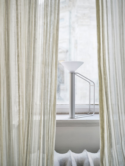 Piton Portable Lamp | Lampade tavolo | Muuto