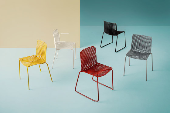 Fuller ST | Chairs | Gaber