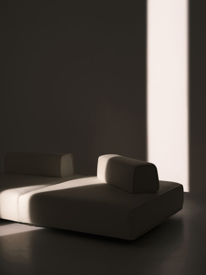 Niveaux Sofa | Sofas | LEMA