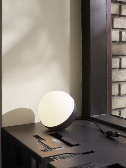 VL Studio Wall | Wall lights | Louis Poulsen