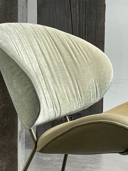 ALVARO LOUNGE armchair | Poltrone | KFF