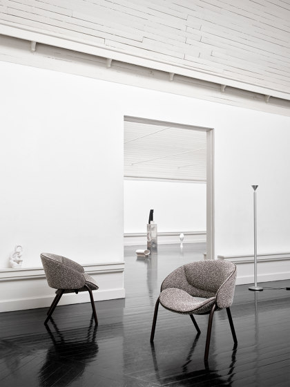 Folium lounge chair | Sessel | Wendelbo