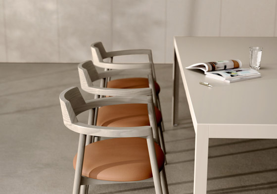 Alek Lounge | Armchairs | B&T Design