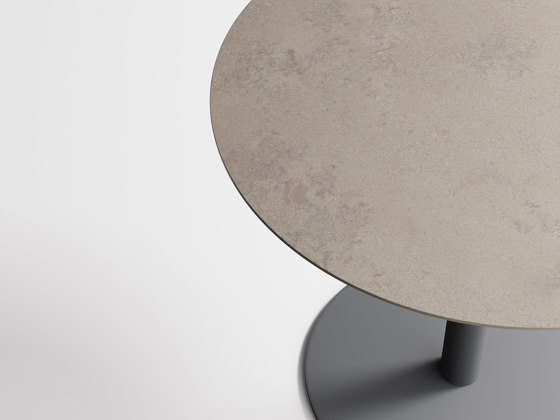 Globe Bar | Tables hautes | B&T Design
