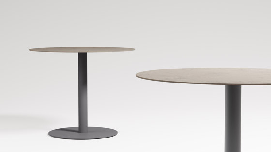 Globe Low Table | Mesas de centro | B&T Design