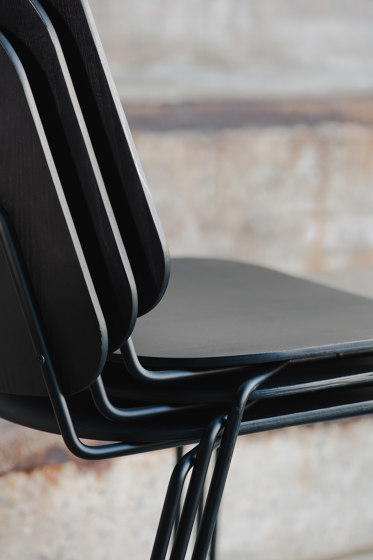 SKUDO | Chairs | møbel copenhagen