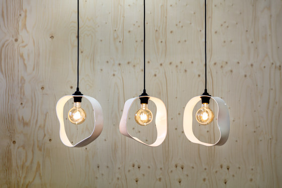 UTU Pendant Light | Lampade sospensione | Tonfisk Design